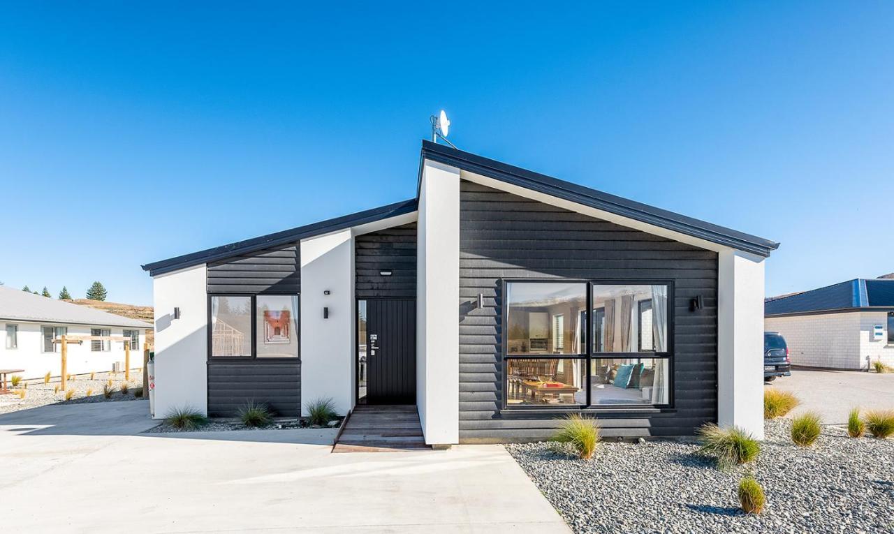 Alpine Star Villa Lake Tekapo Bagian luar foto